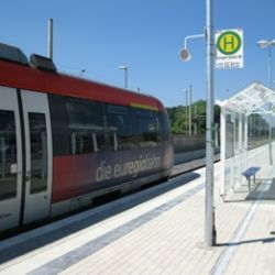 Testfahrt am Zentralen Omnibusbahnhof (ZOB) Langerwehe im Juni 2009